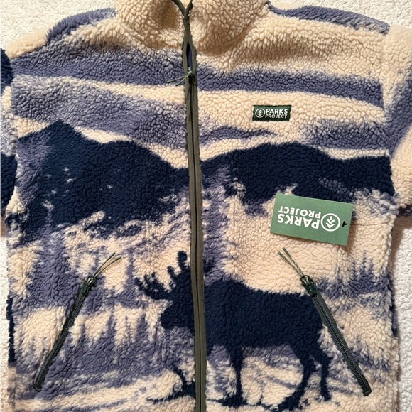 Parks Project Fleece Moose Print - Picture 4 of 6